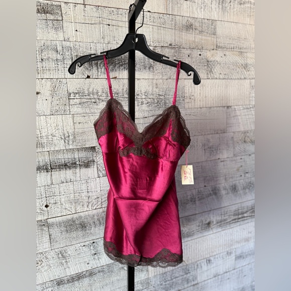 NWT Gold Hawk Merlot Red with Brown Lace 100% Silk Cami - Picture 1 of 4